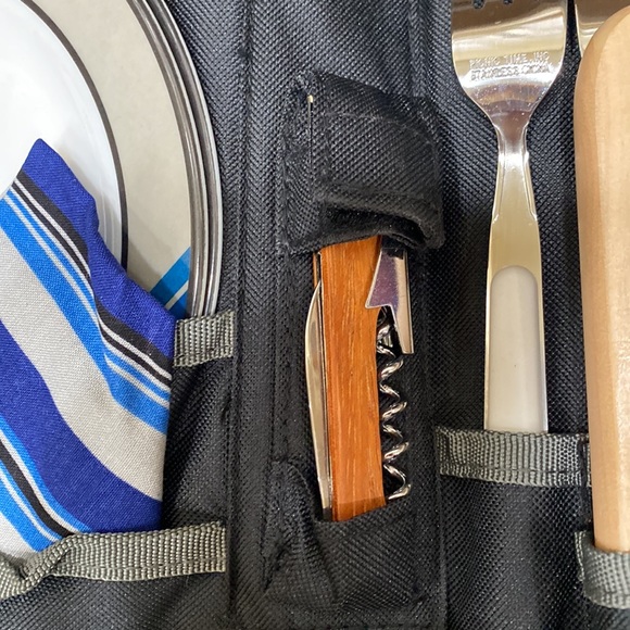 Picnic Time Deluxe Travel Set - Picture 4 of 10